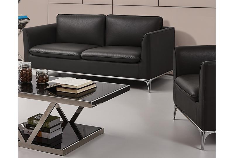  Sofá de couro preto para escritório
